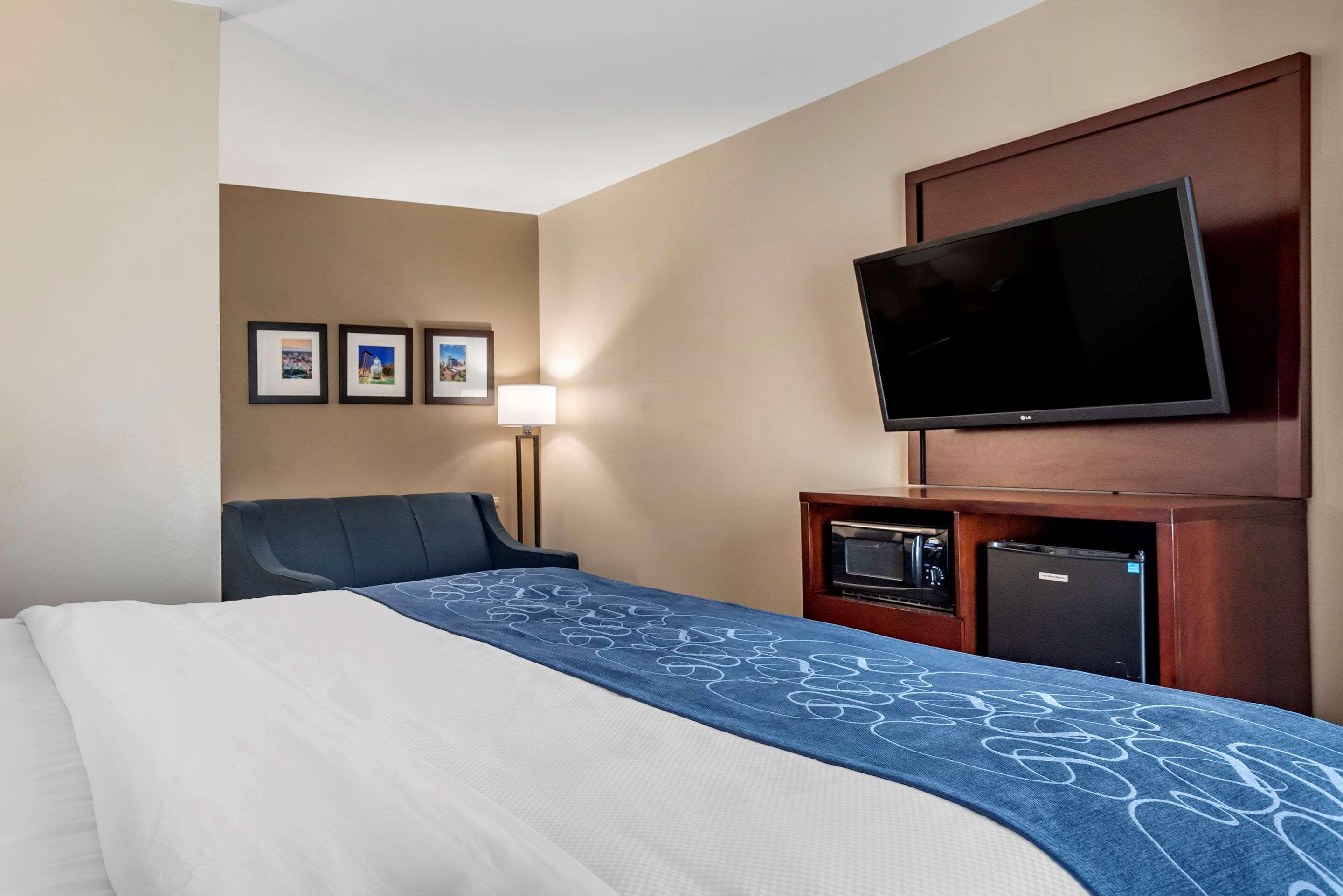 Comfort Suites Pell City I-20 Exit 158 Ngoại thất bức ảnh