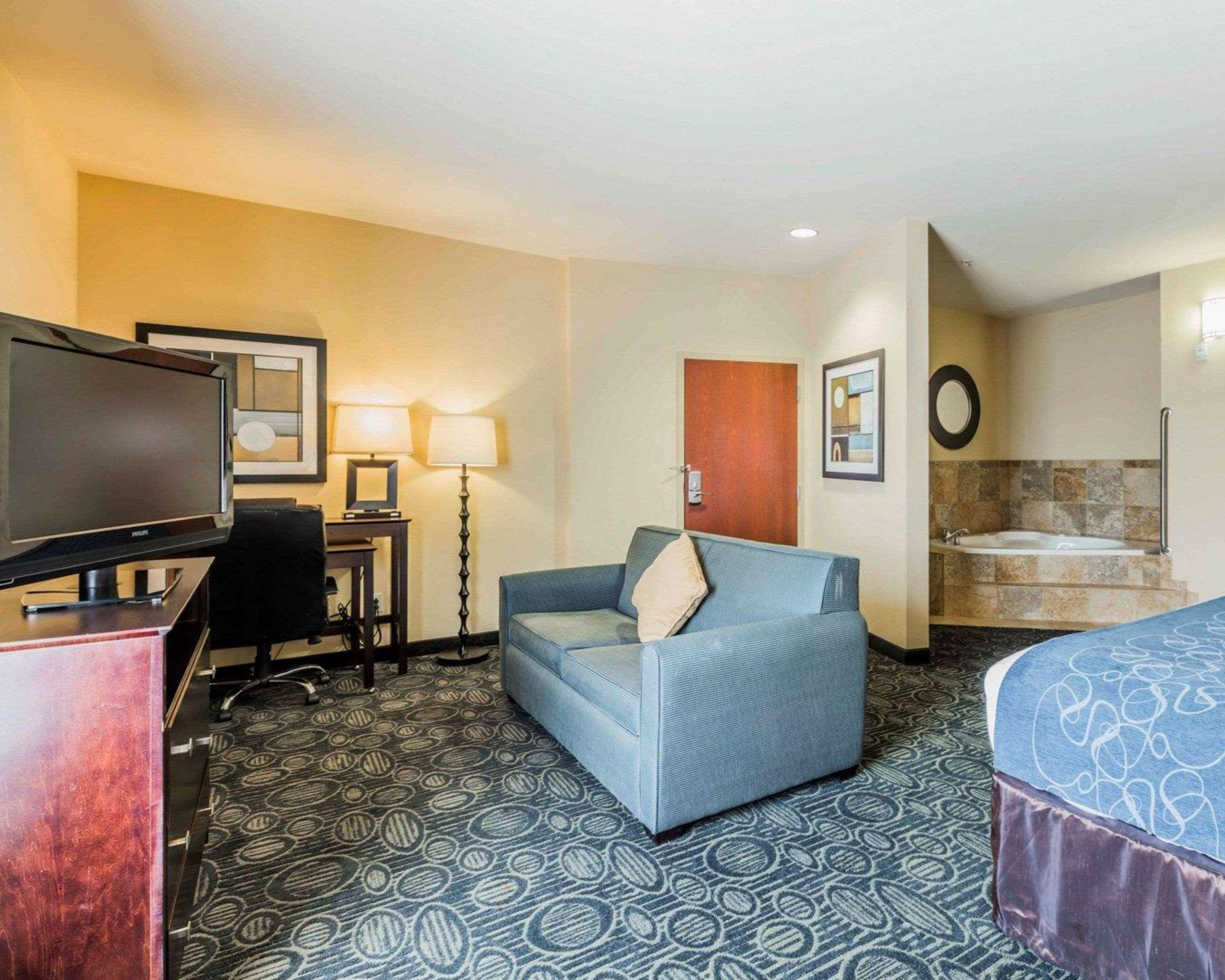 Comfort Suites Pell City I-20 Exit 158 Ngoại thất bức ảnh