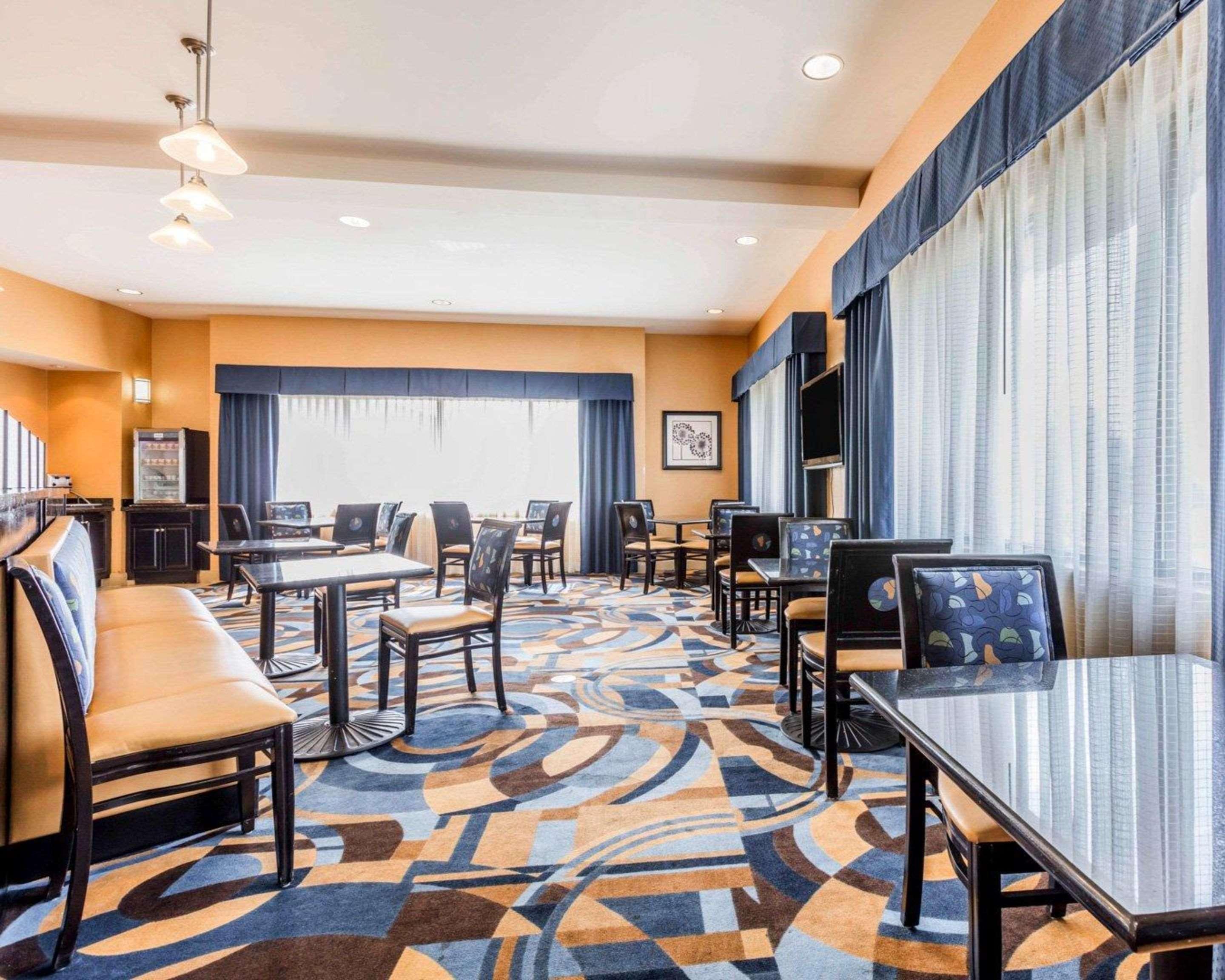 Comfort Suites Pell City I-20 Exit 158 Ngoại thất bức ảnh